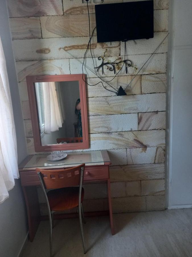 Twins Apartments Nikiana Luaran gambar